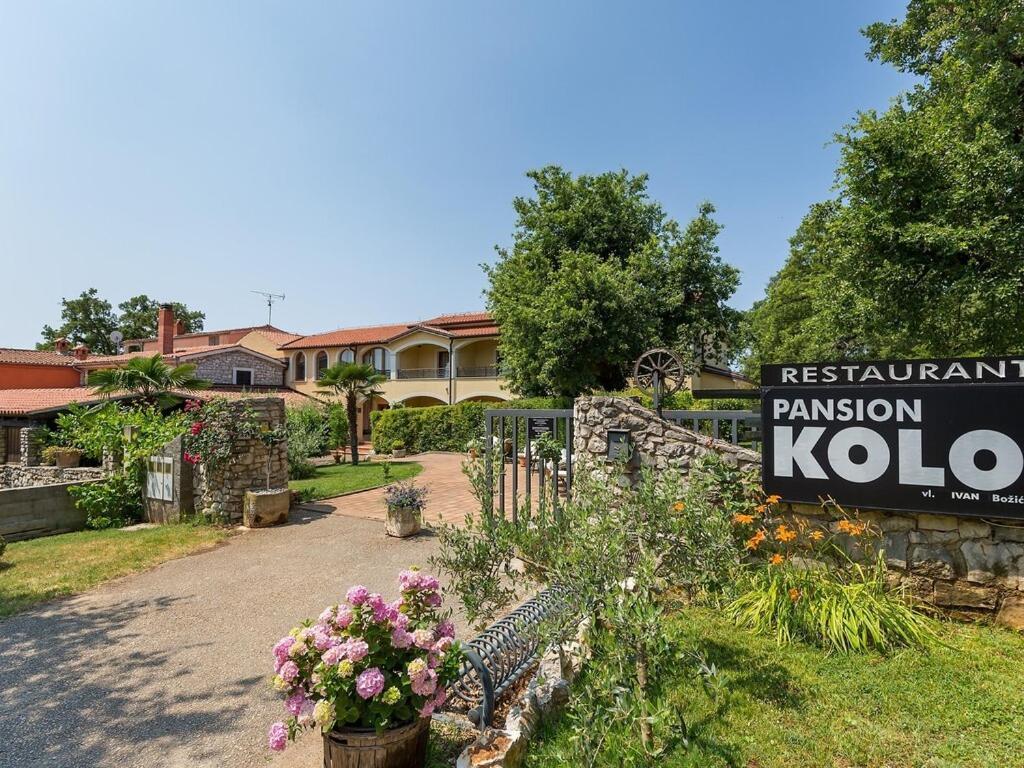 Bed And Breakfast Kolo Adults Only Bužinija Eksteriør billede