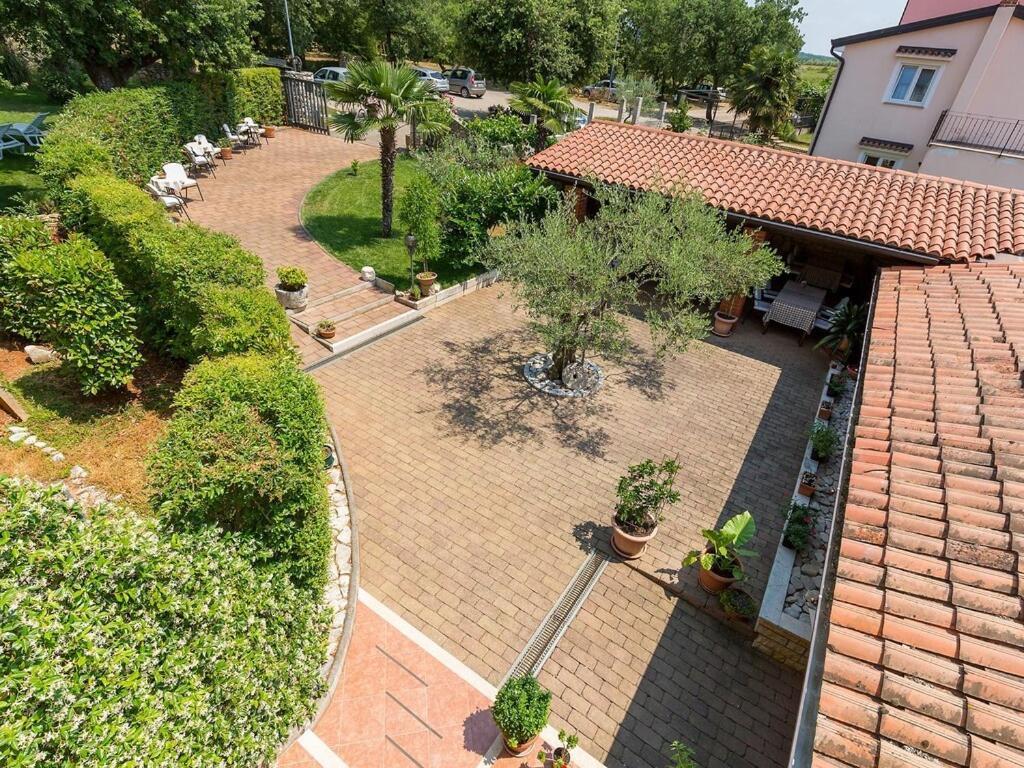 Bed And Breakfast Kolo Adults Only Bužinija Eksteriør billede