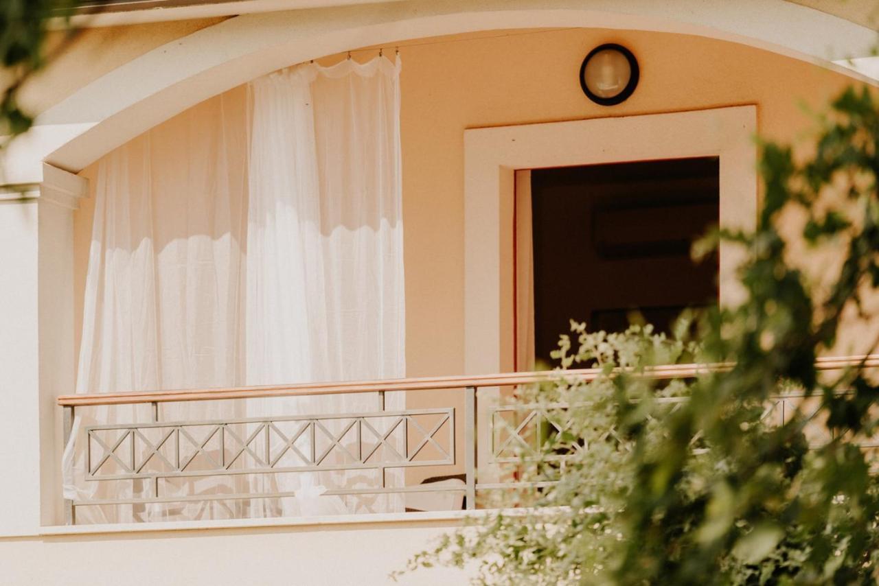 Bed And Breakfast Kolo Adults Only Bužinija Eksteriør billede