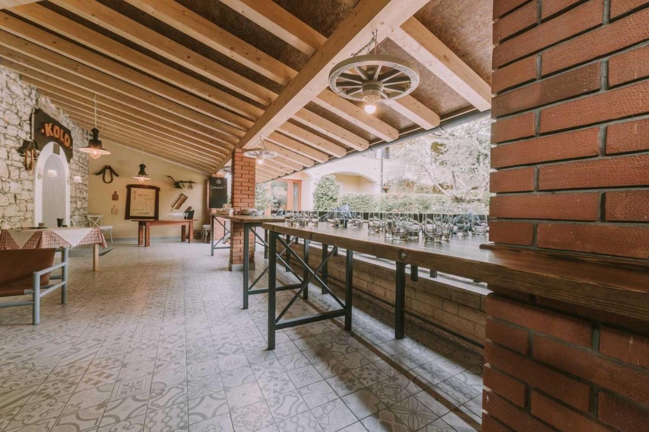 Bed And Breakfast Kolo Adults Only Bužinija Eksteriør billede