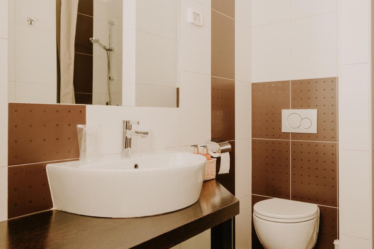 Bed And Breakfast Kolo Adults Only Bužinija Eksteriør billede