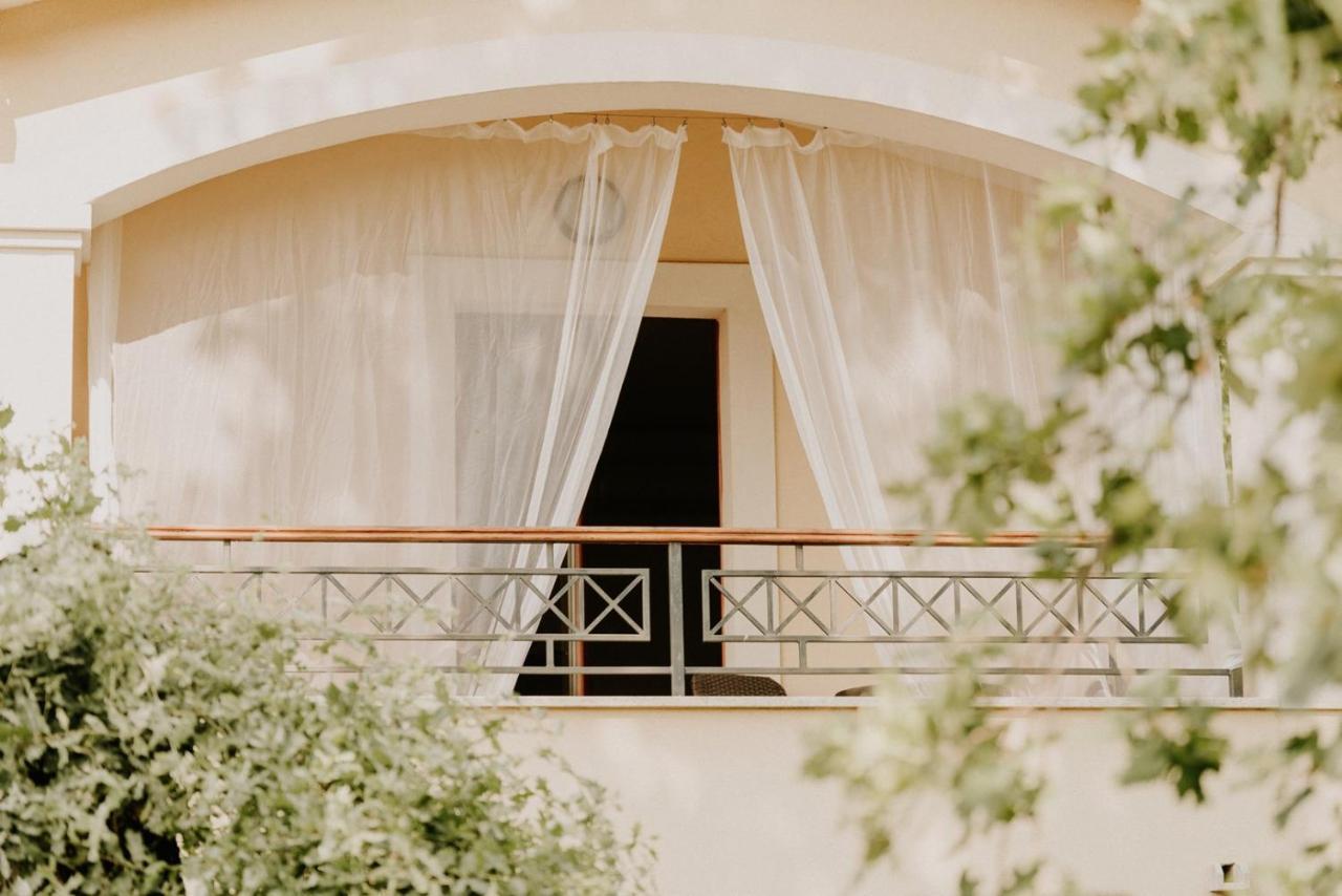 Bed And Breakfast Kolo Adults Only Bužinija Eksteriør billede